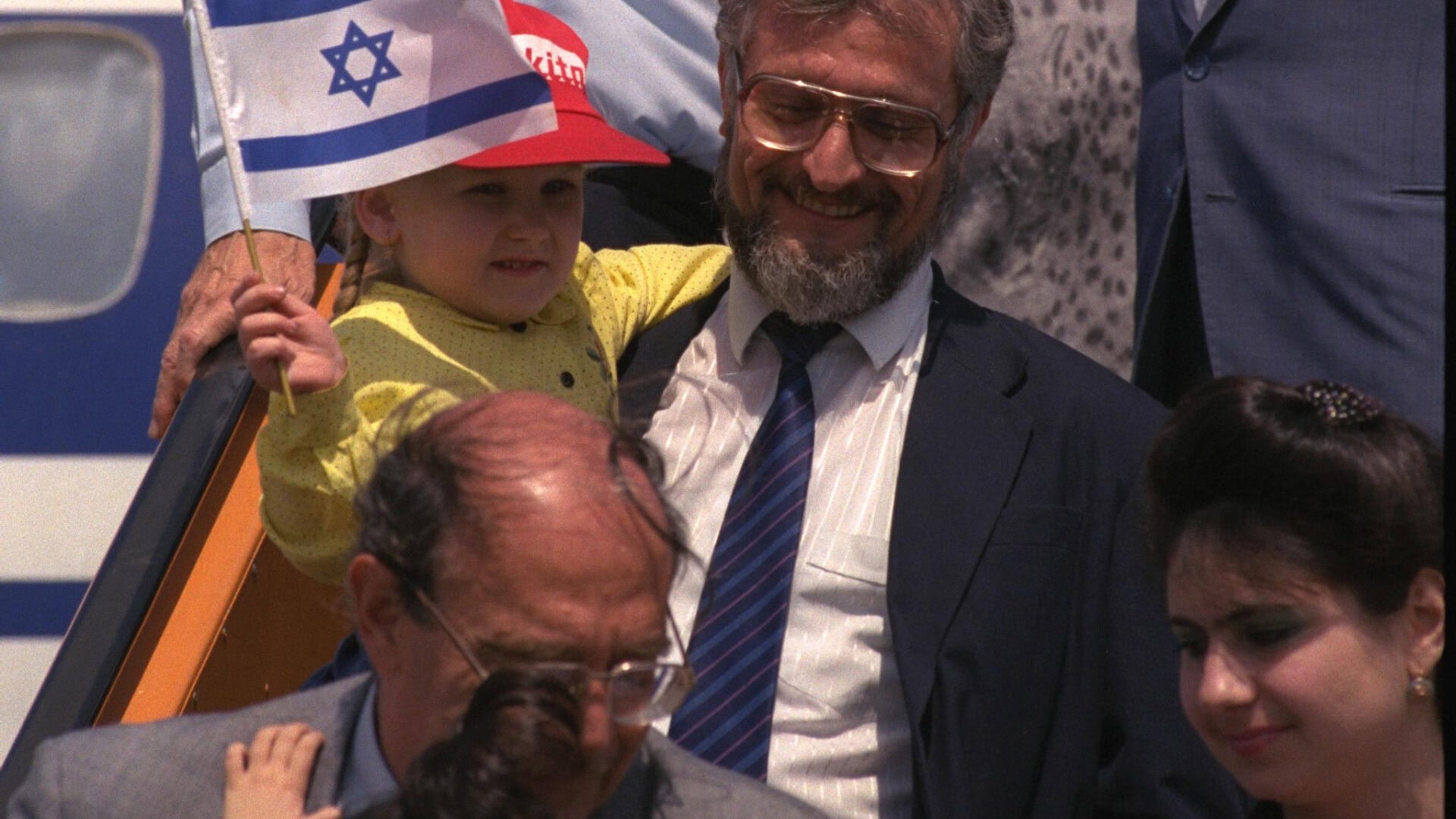 Image for Podcast: Matti Friedman on the Russian <i>Aliyah</i>—30 Years Later