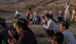 Podcast: Carl Gershman on What the Jewish Experience Can Offer the Uighurs of China